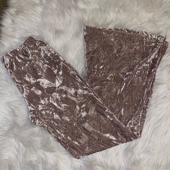 Bell bottom Pants - Picture 1 of 2